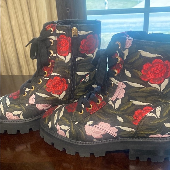 Kate Spade Floral Women's Boots - Black and Red - Picture 1 of 7